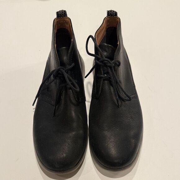 UGG Men's Black Chukka Boots
